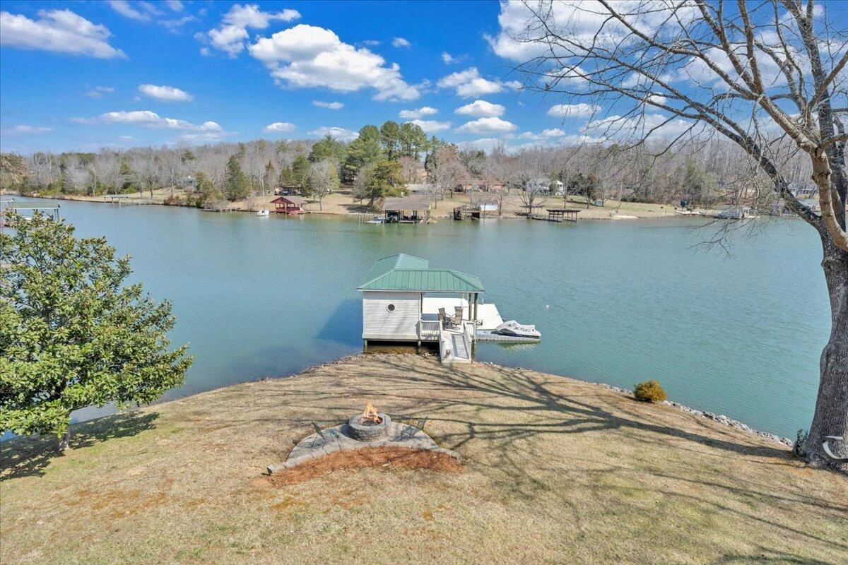308 HILLTOP DR - Photo 53
