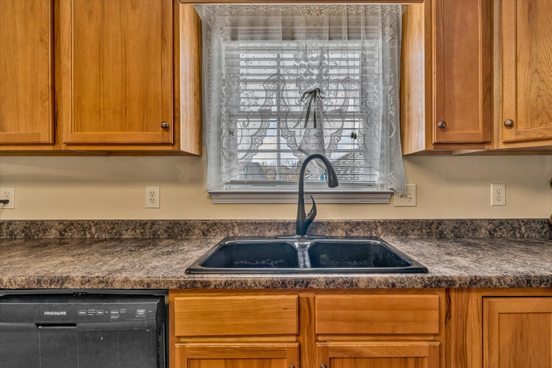 1343 Millers Landing CIR - Photo 10