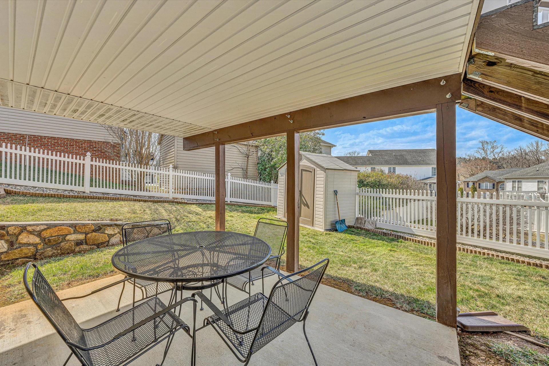 1343 Millers Landing CIR - Photo 38