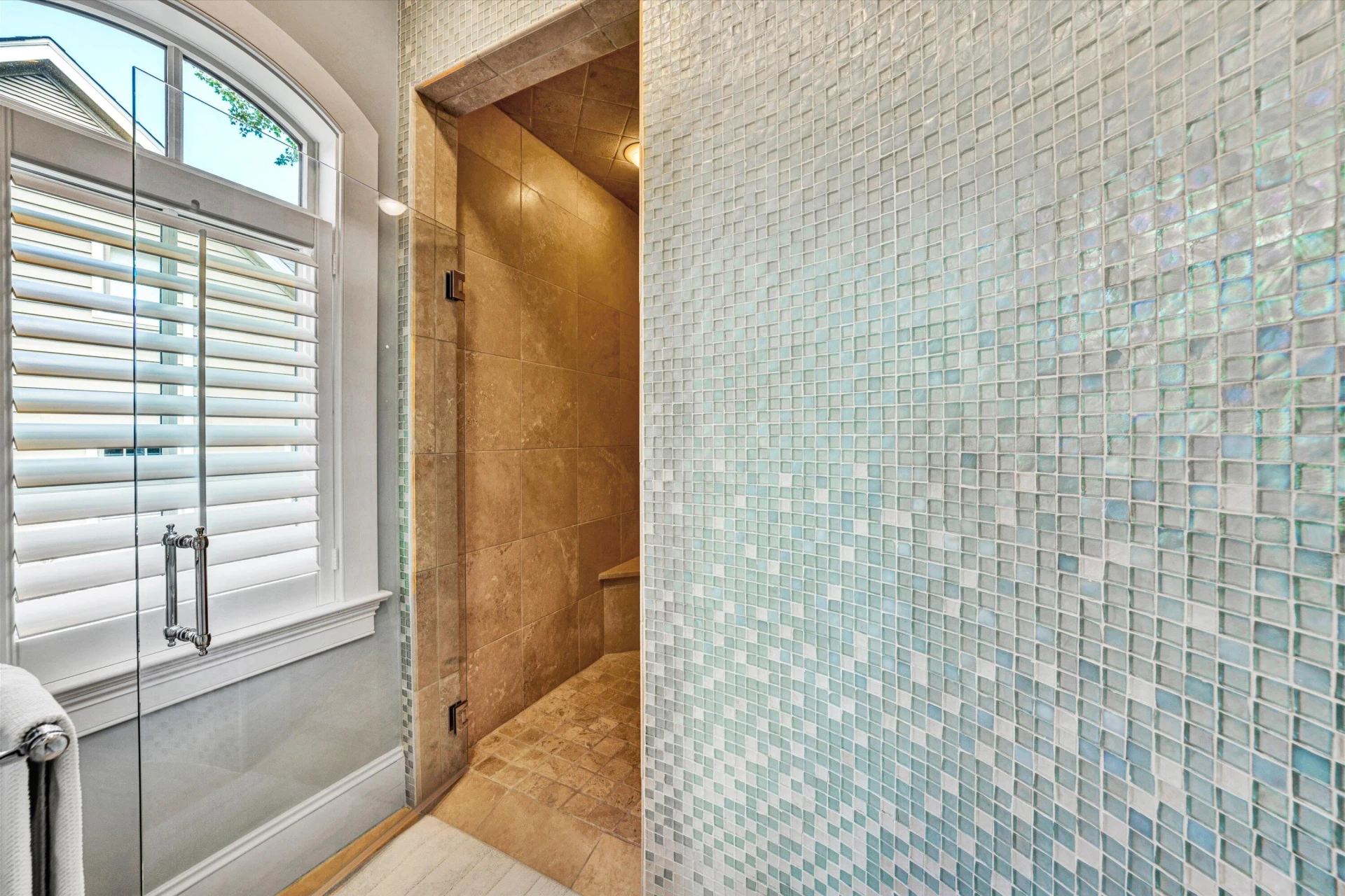 405 Island View DR - Photo 39