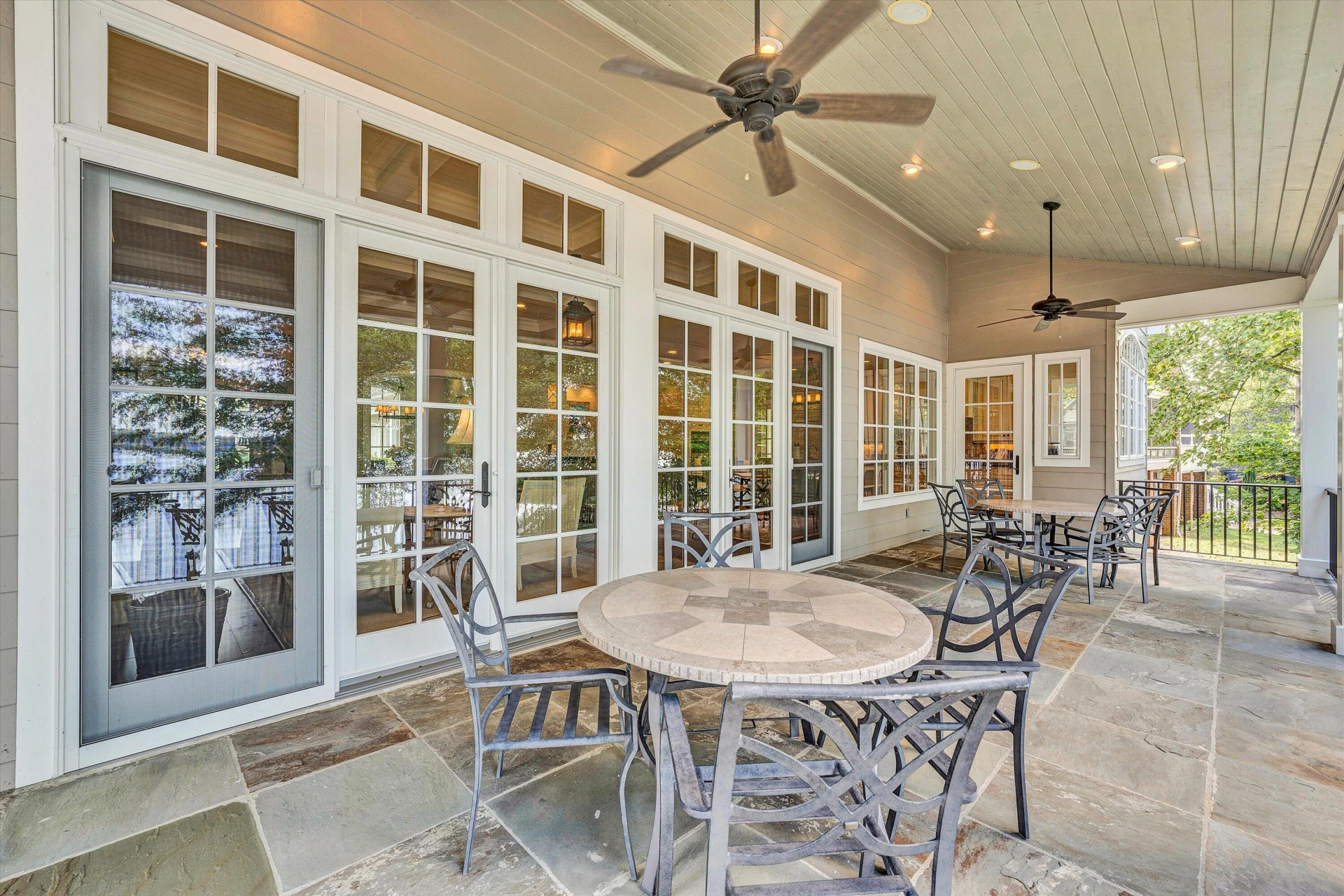 405 Island View DR - Photo 43