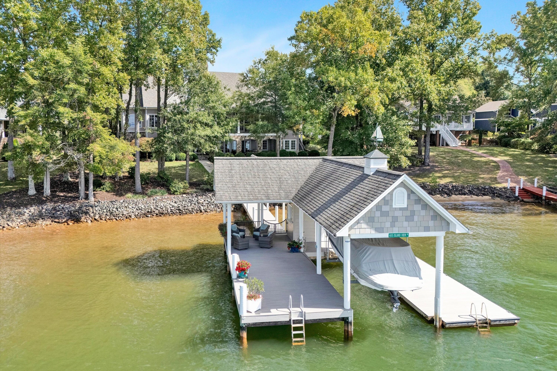 405 Island View DR - Photo 9