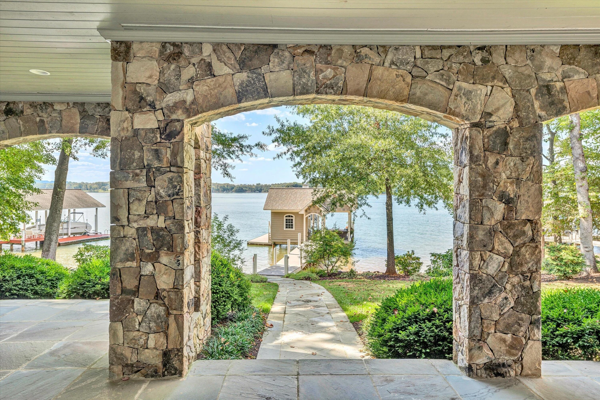 405 Island View DR - Photo 66