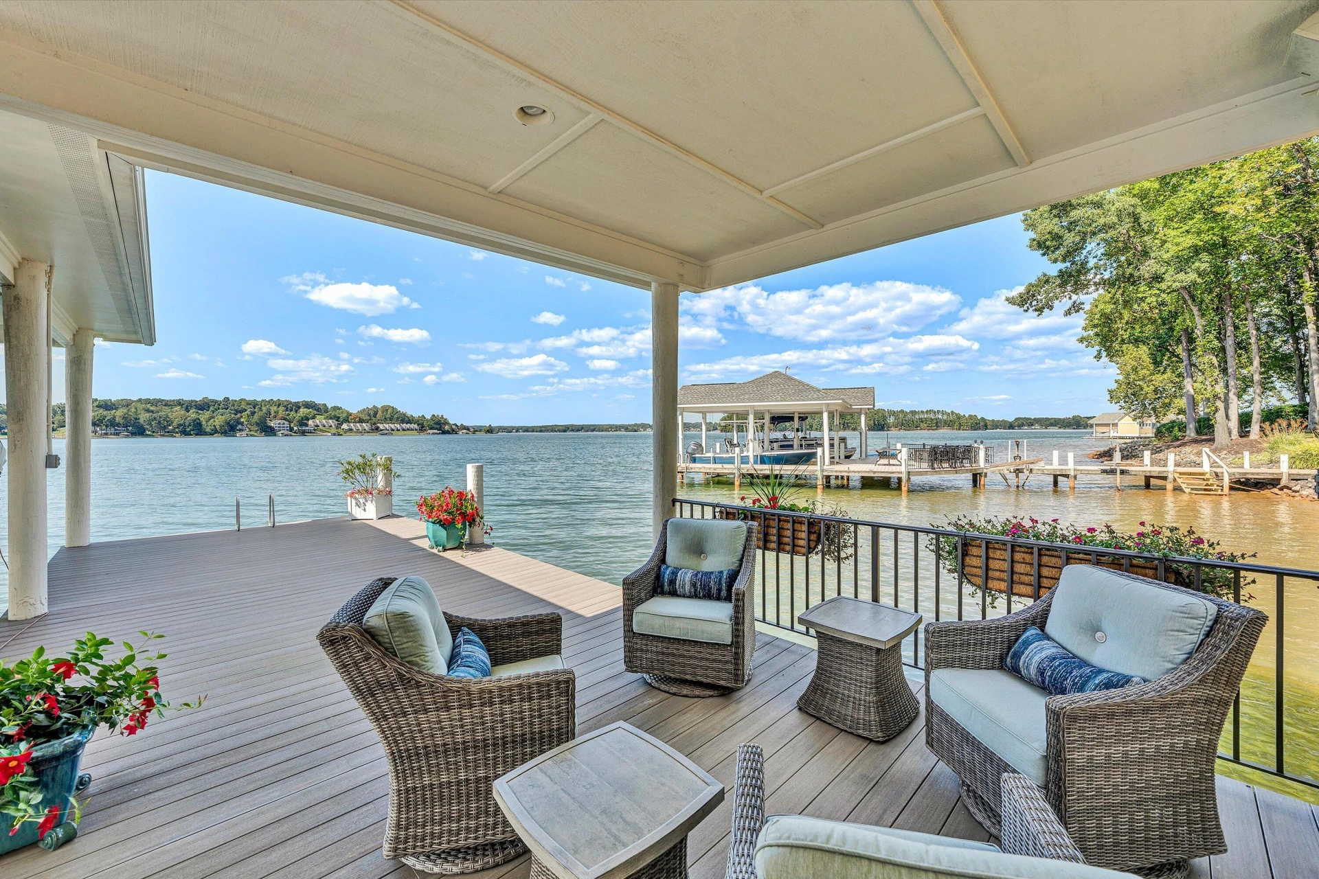 405 Island View DR - Photo 74