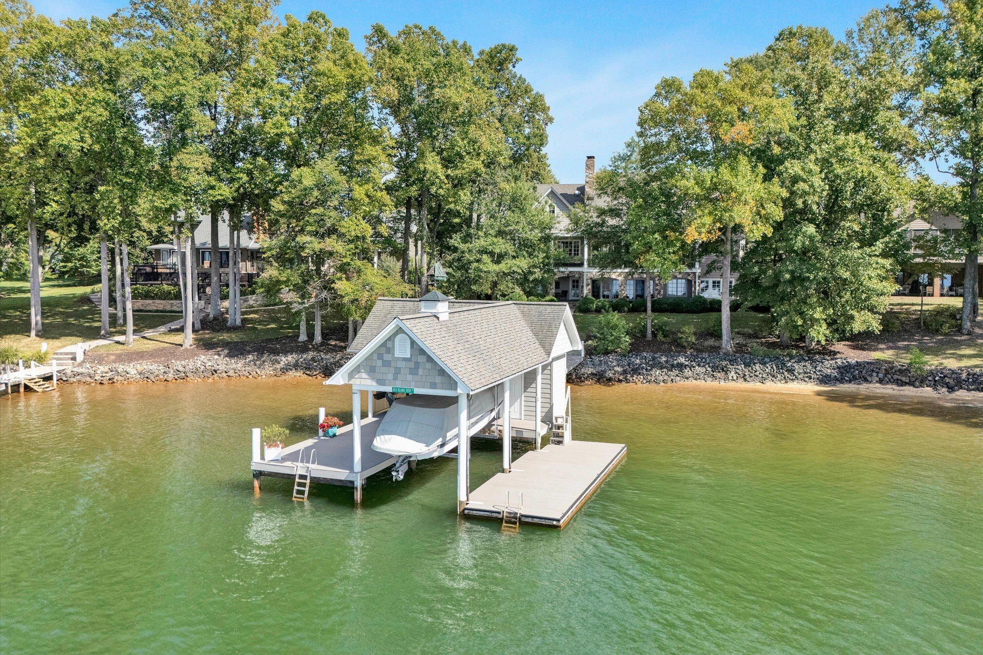 405 Island View DR - Photo 79