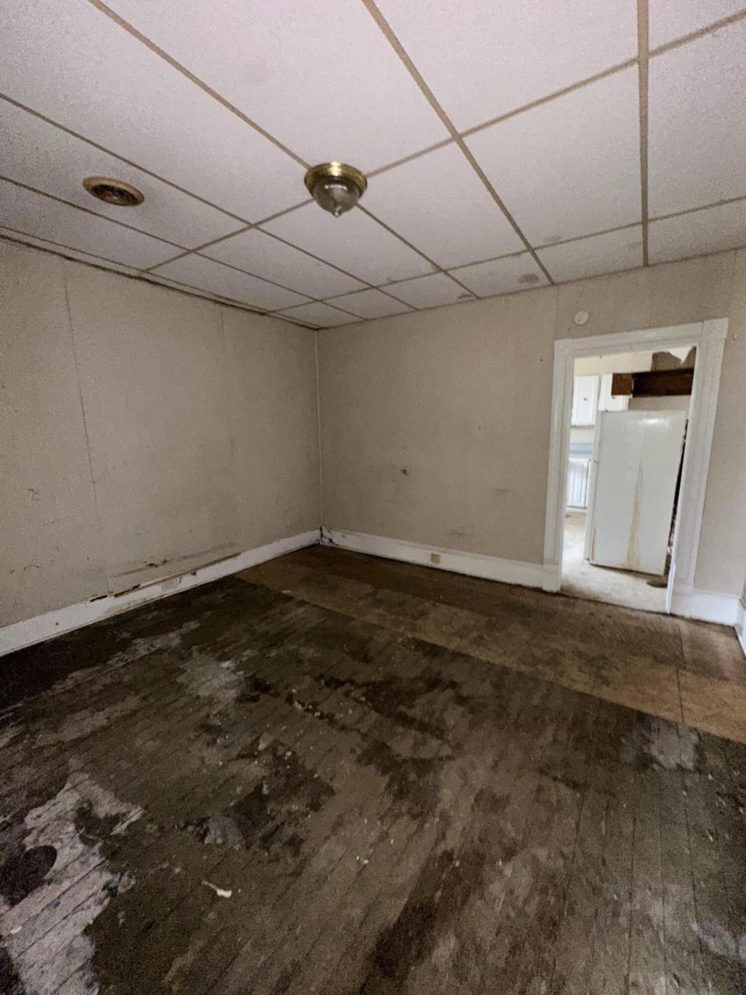 807 Patterson AVE - Photo 16