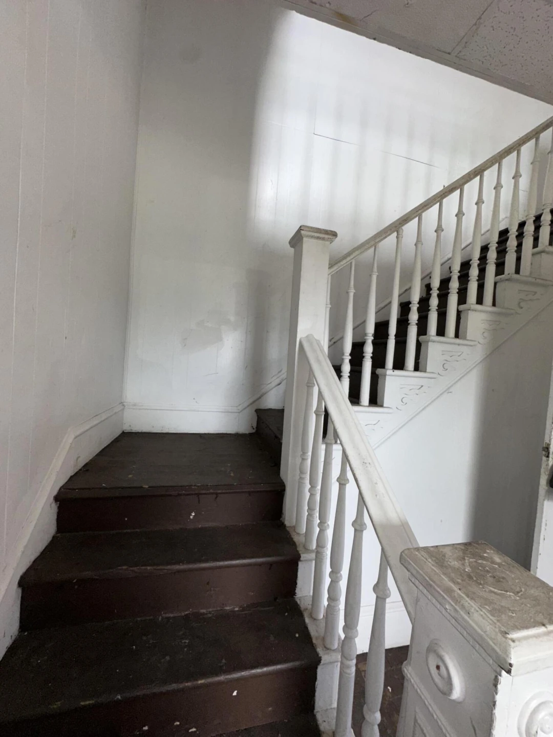 807 Patterson AVE - Photo 4