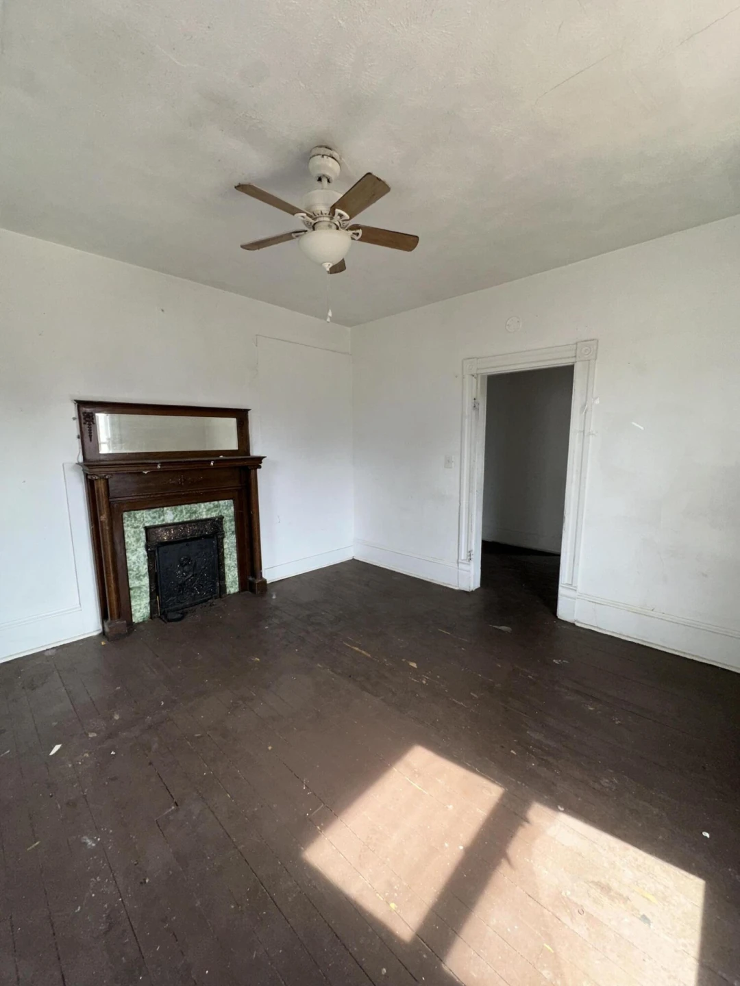 807 Patterson AVE - Photo 7