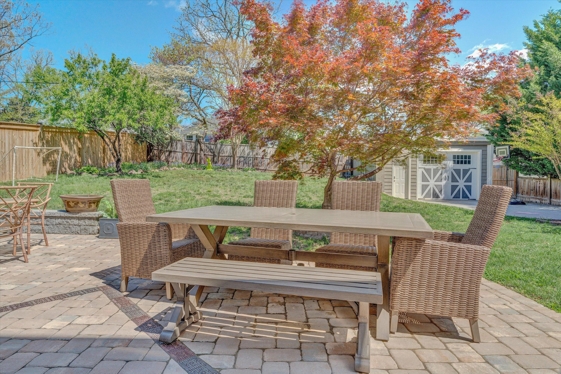 2029 Maiden LN - Photo 31