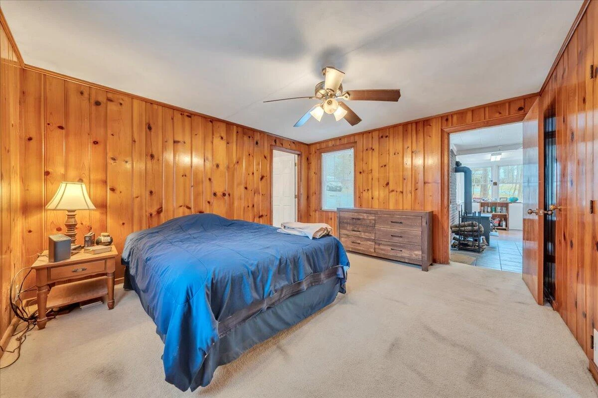 4439 YELLOW MOUNTAIN RD - Photo 23