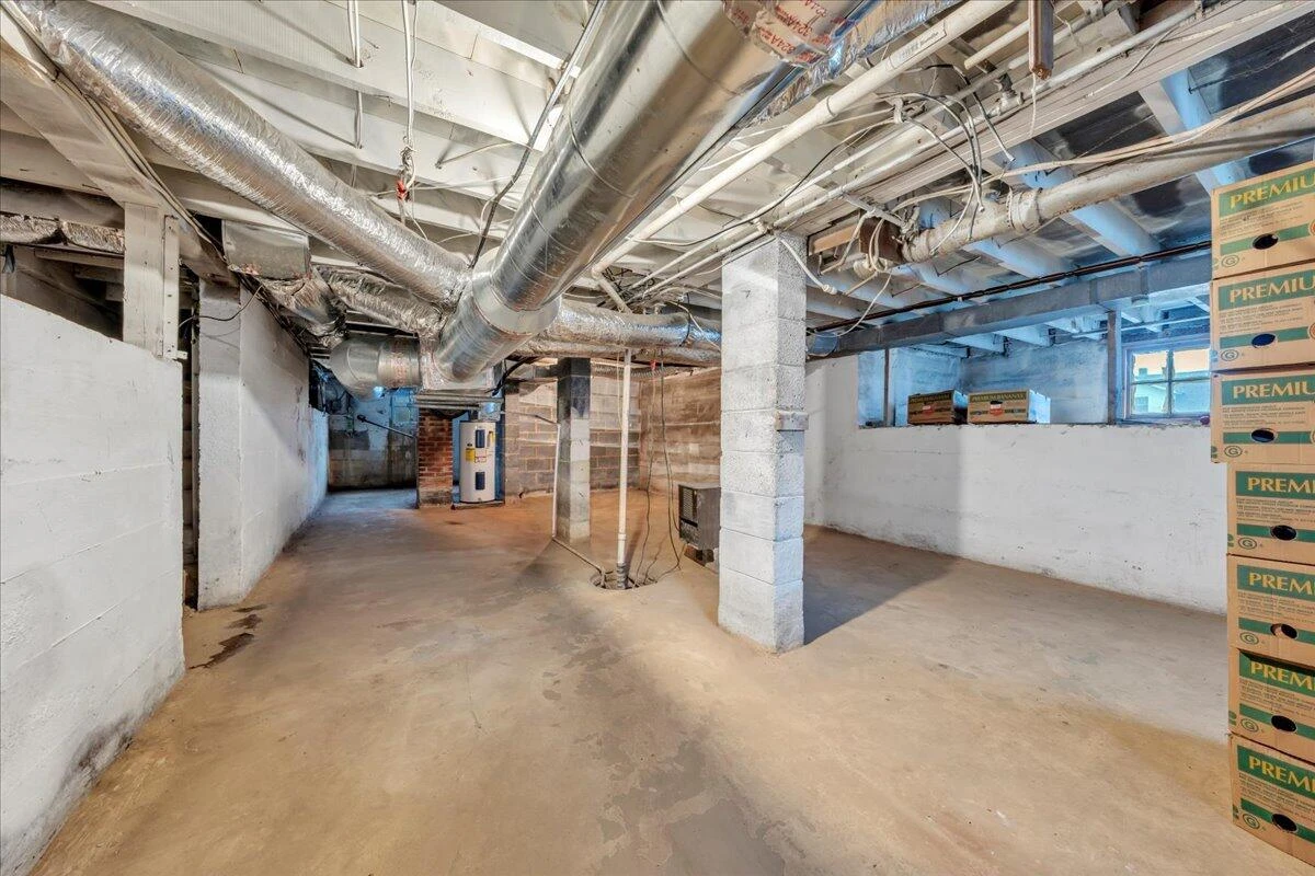 4439 YELLOW MOUNTAIN RD - Photo 24