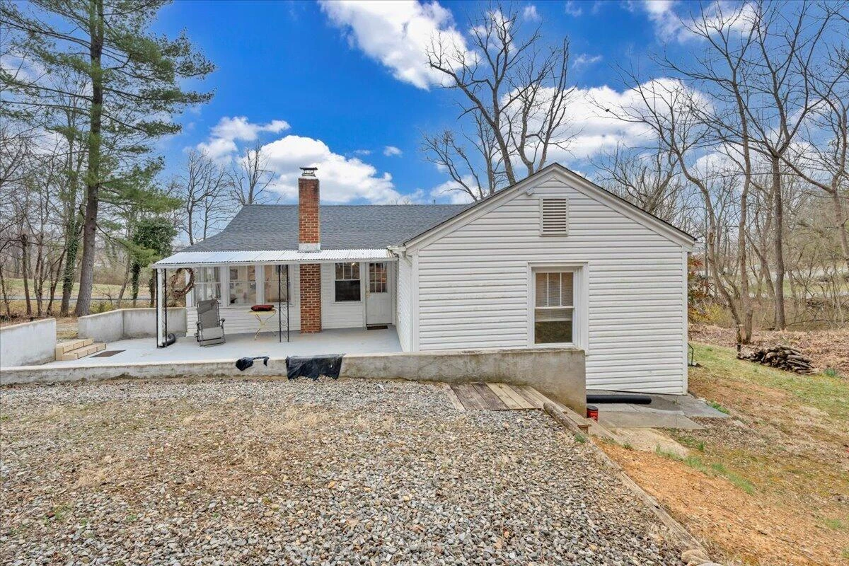 4439 YELLOW MOUNTAIN RD - Photo 26