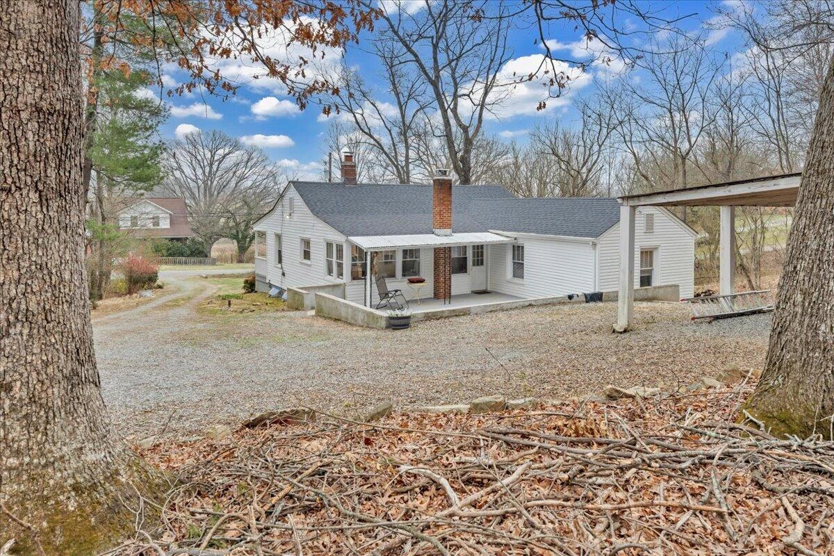 4439 YELLOW MOUNTAIN RD - Photo 31