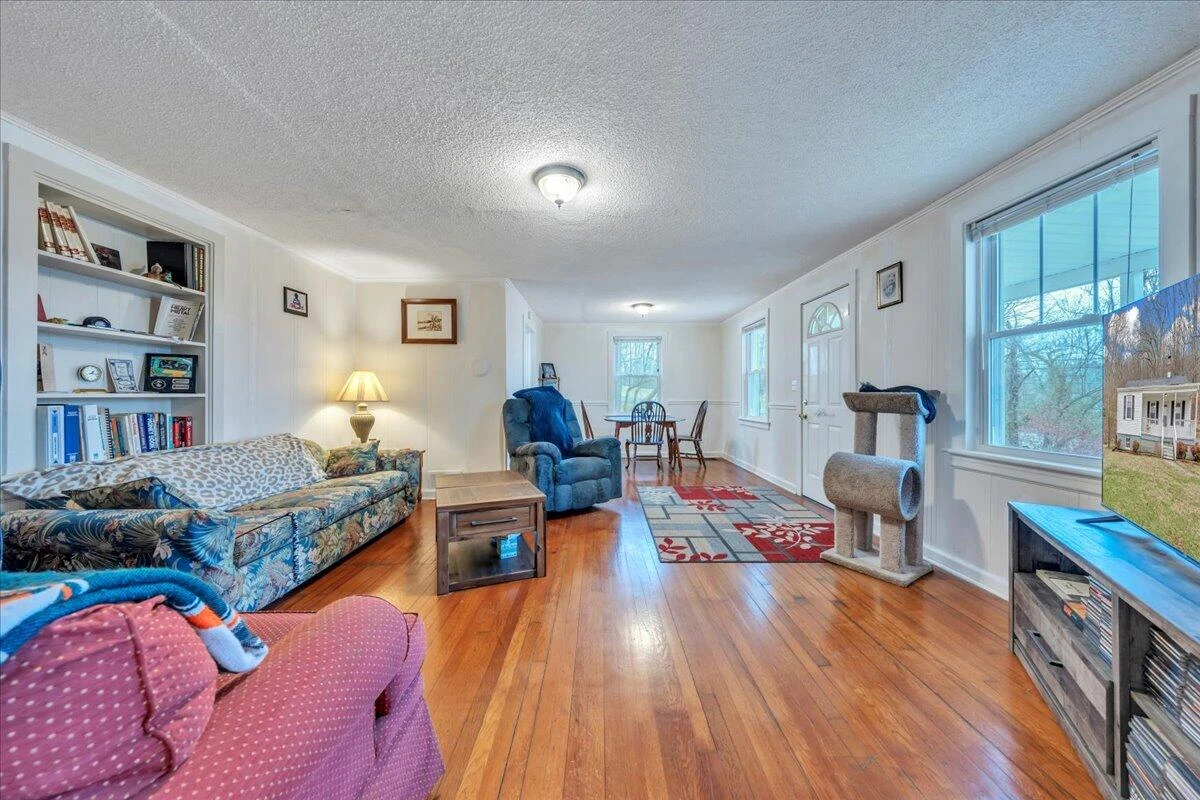 4439 YELLOW MOUNTAIN RD - Photo 7