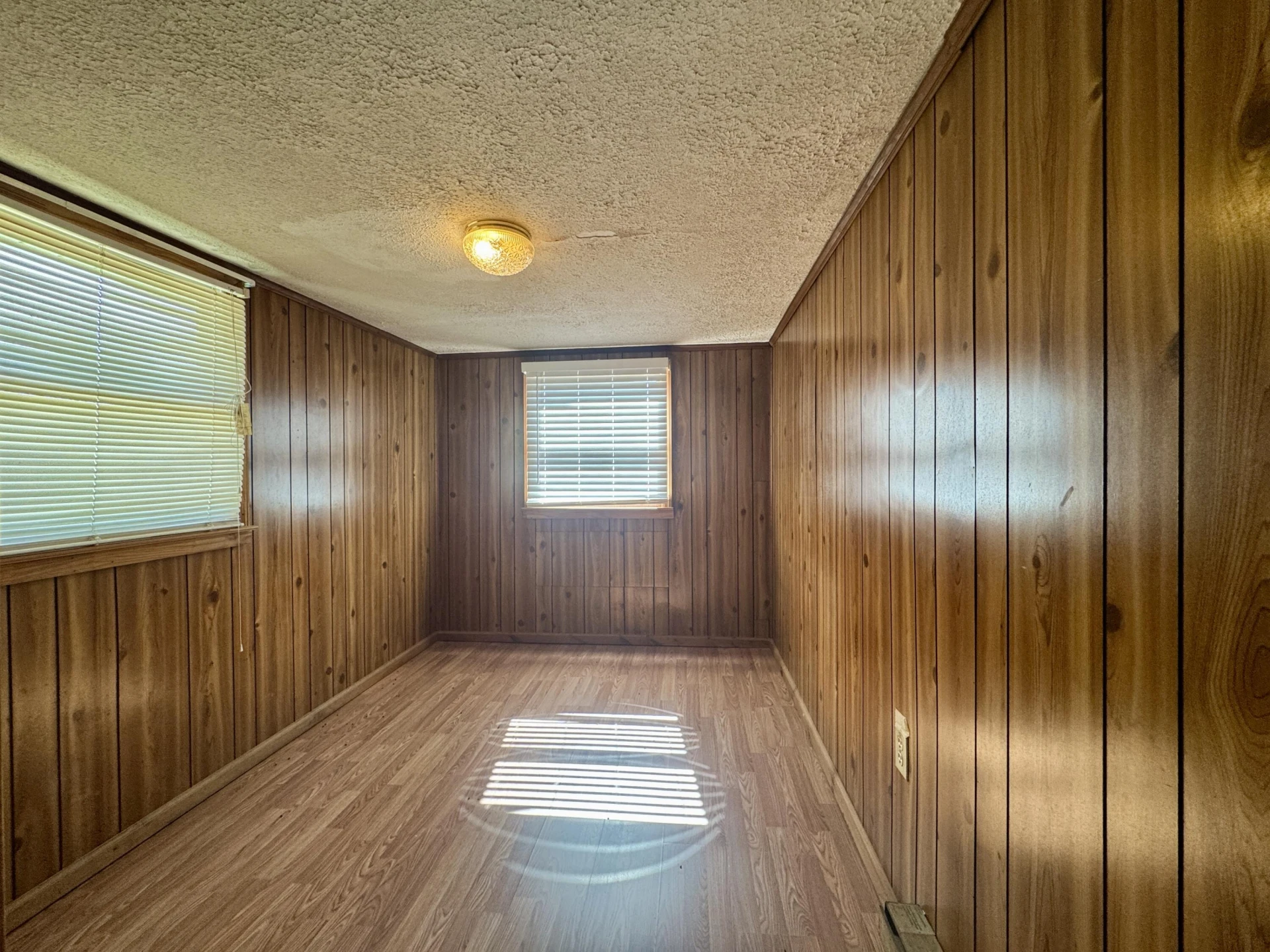 6729 Sontag RD - Photo 8