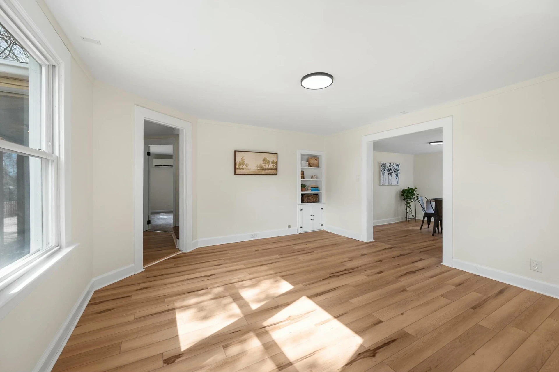 905 Judd ST - Photo 18