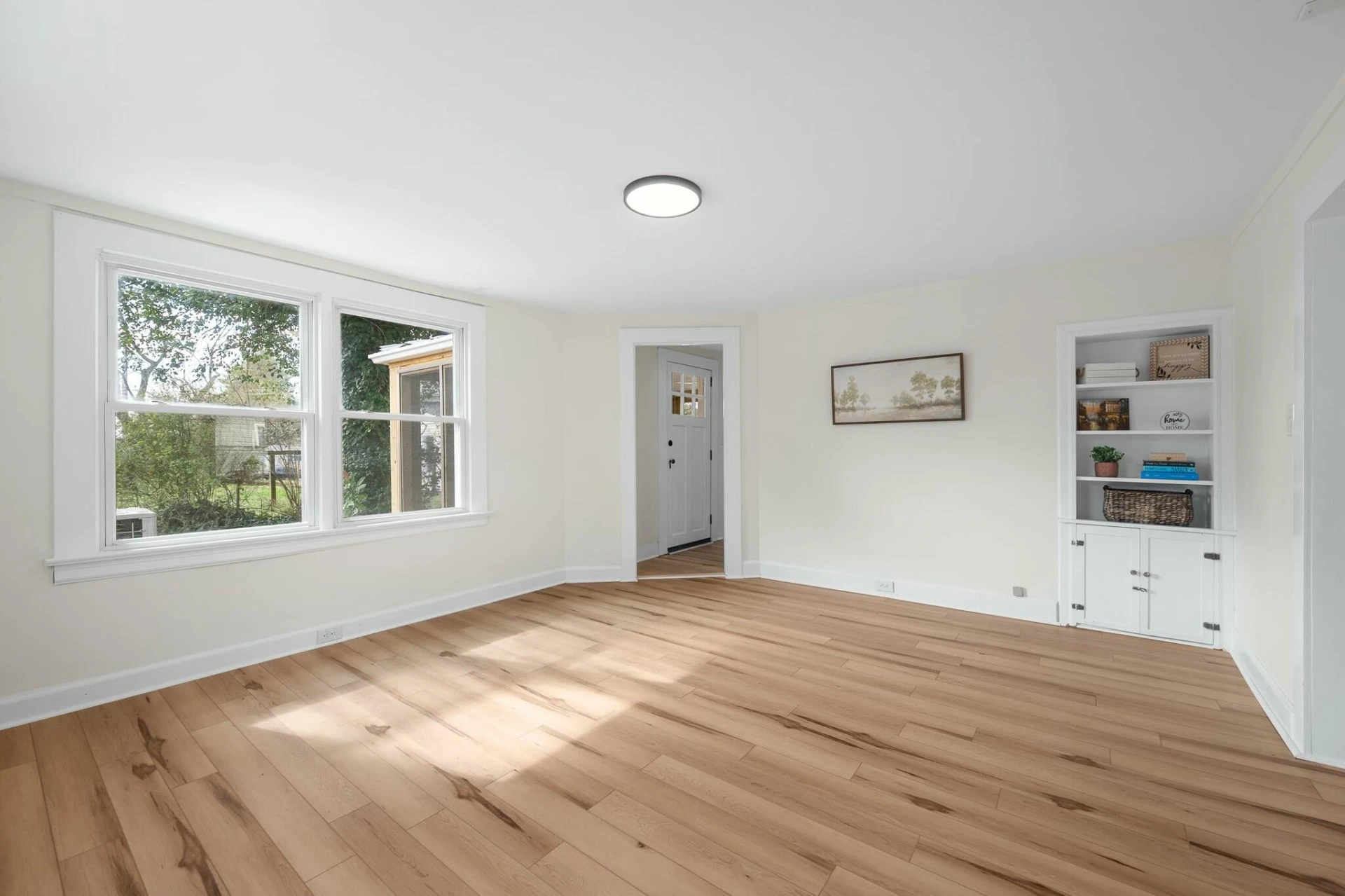 905 Judd ST - Photo 19