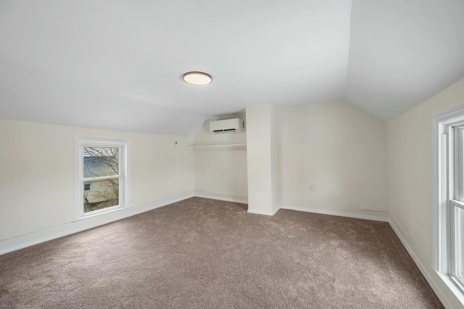 905 Judd ST - Photo 25