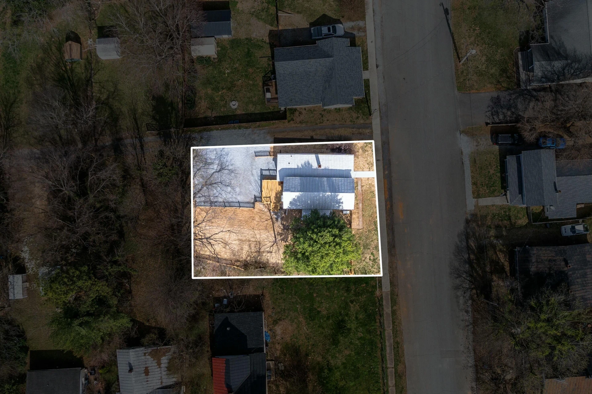 905 Judd ST - Photo 47