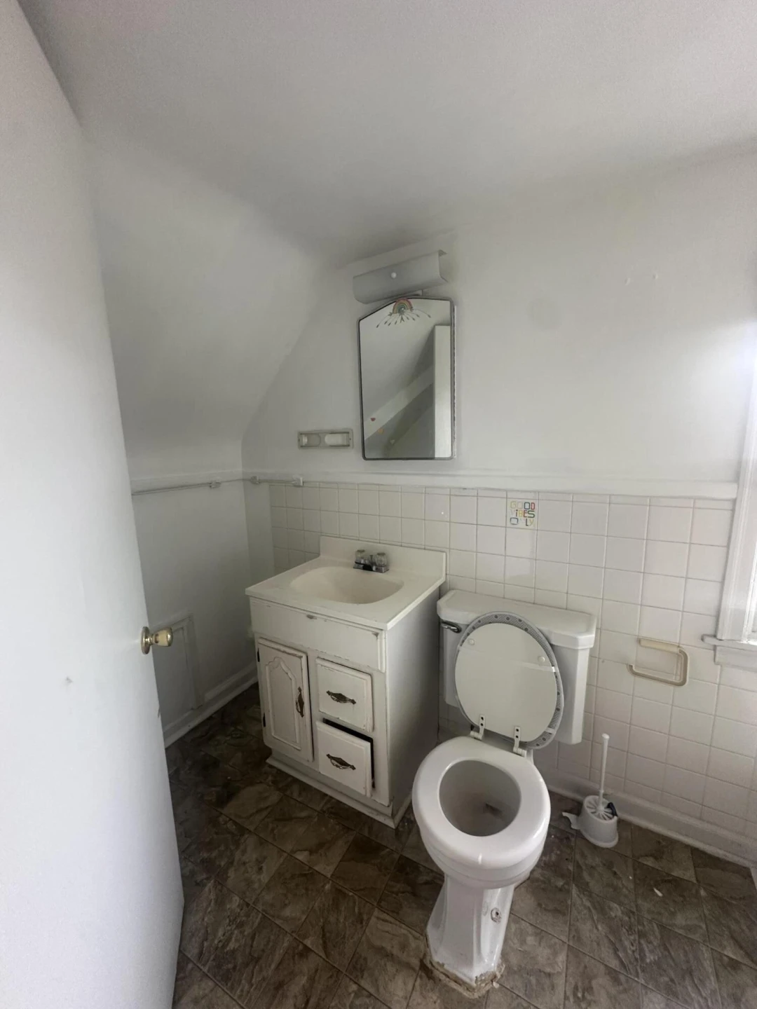 3521 Valley View AVE - Photo 8