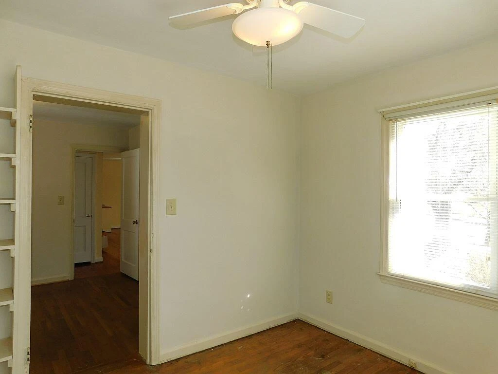 1831 Fareham RD - Photo 16