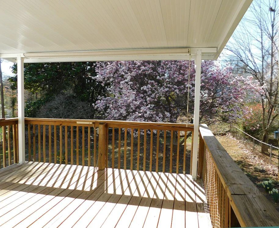 1831 Fareham RD - Photo 27