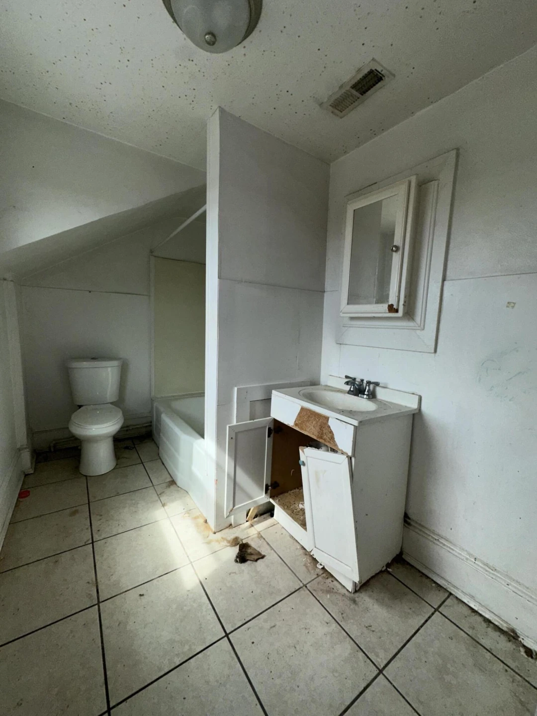 1224 Thomas AVE - Photo 11