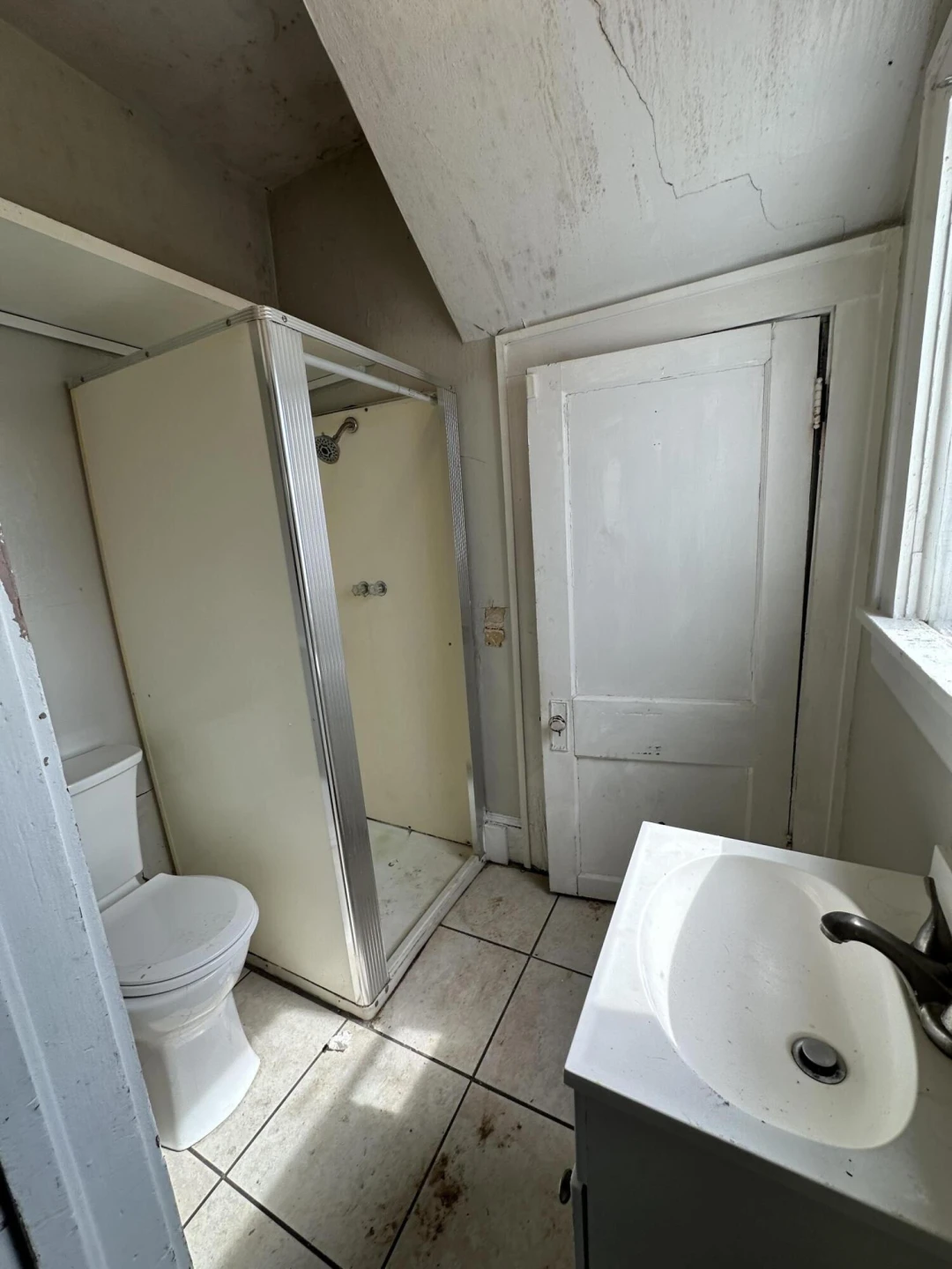 1224 Thomas AVE - Photo 7