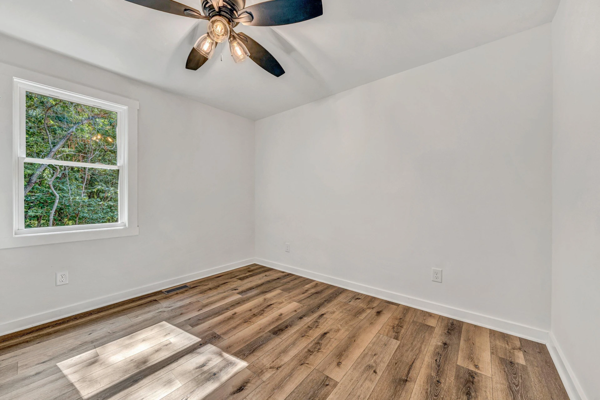 1460 White House  RD - Photo 15