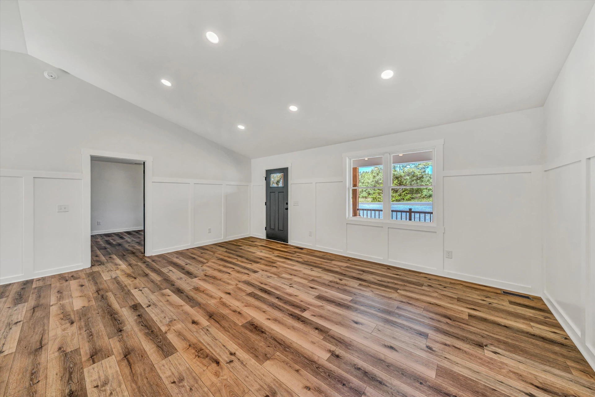 1484 White House  RD - Photo 4