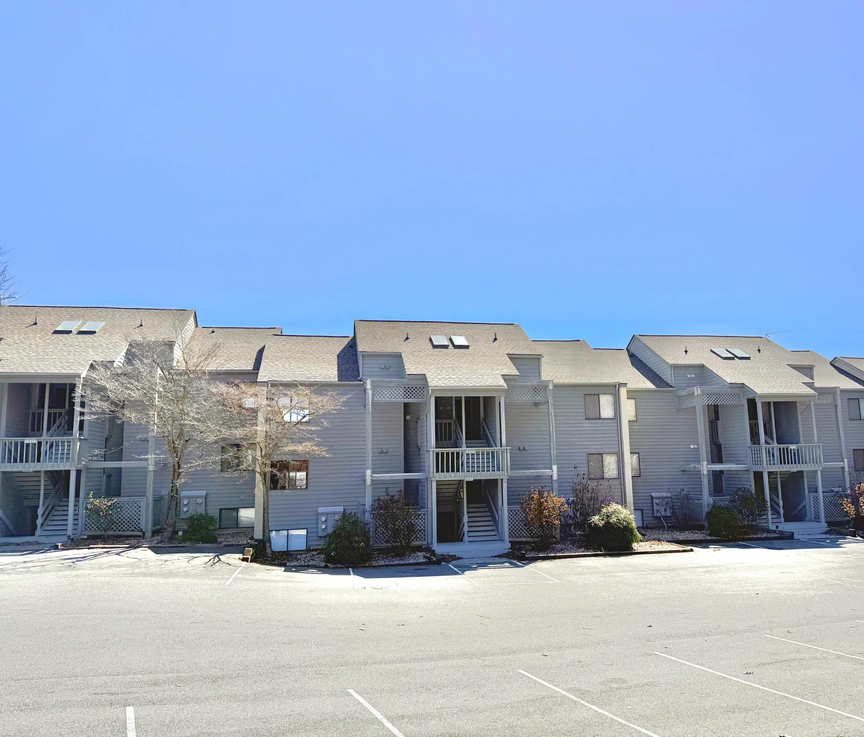 120 Sailors Cove DR #1312