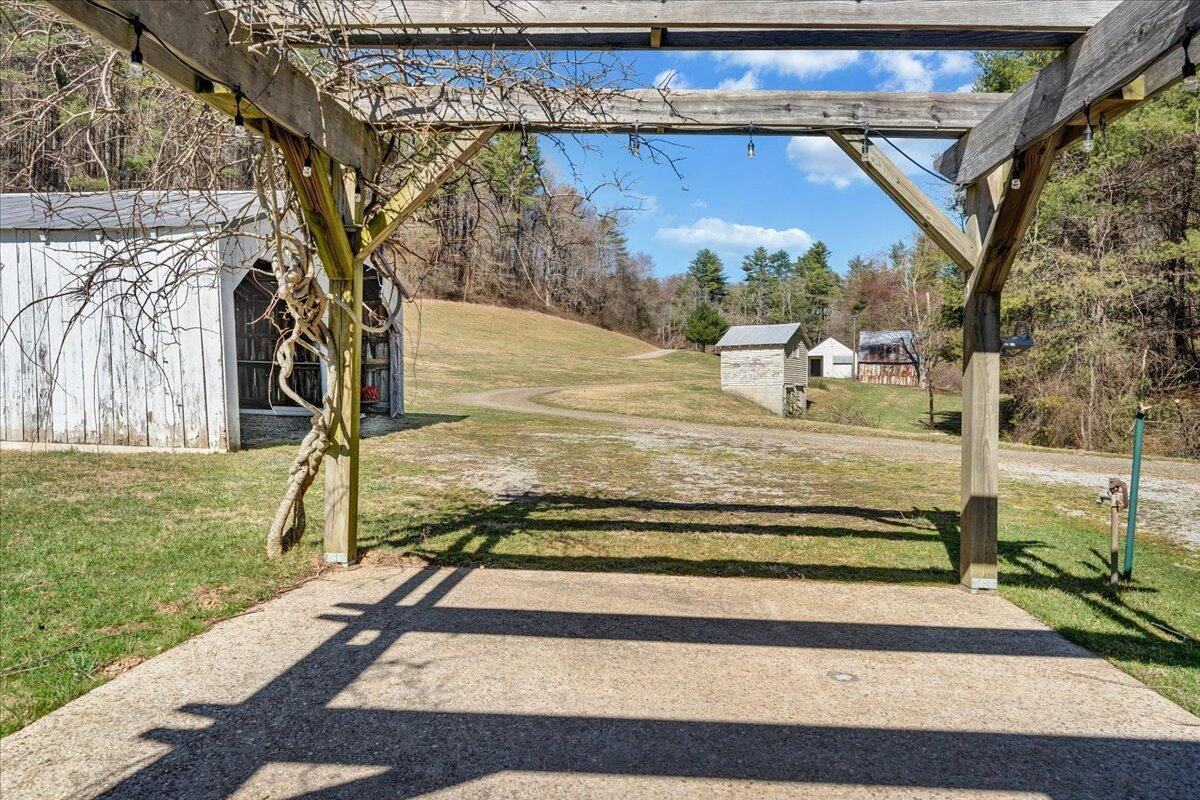 380 & 382 River Ridge RD - Photo 64