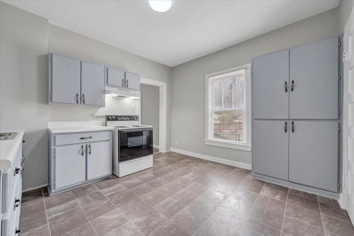 2055 Appalachian DR - Photo 18