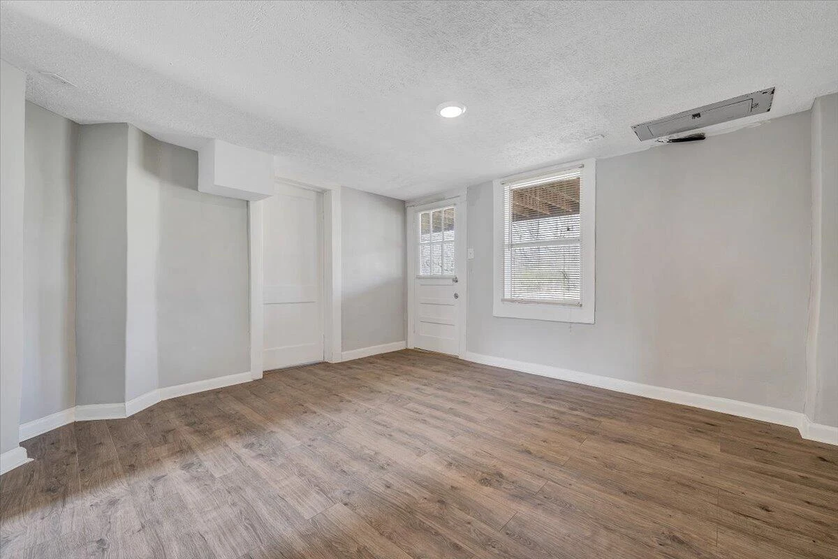 2055 Appalachian DR - Photo 35