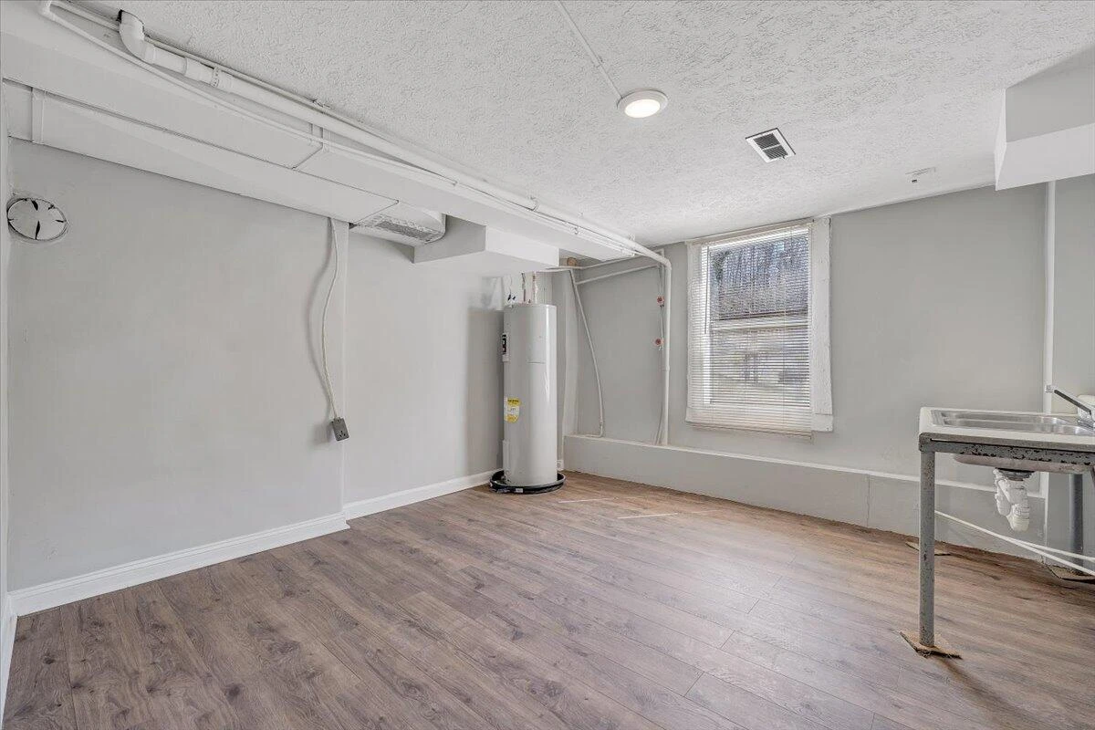 2055 Appalachian DR - Photo 40