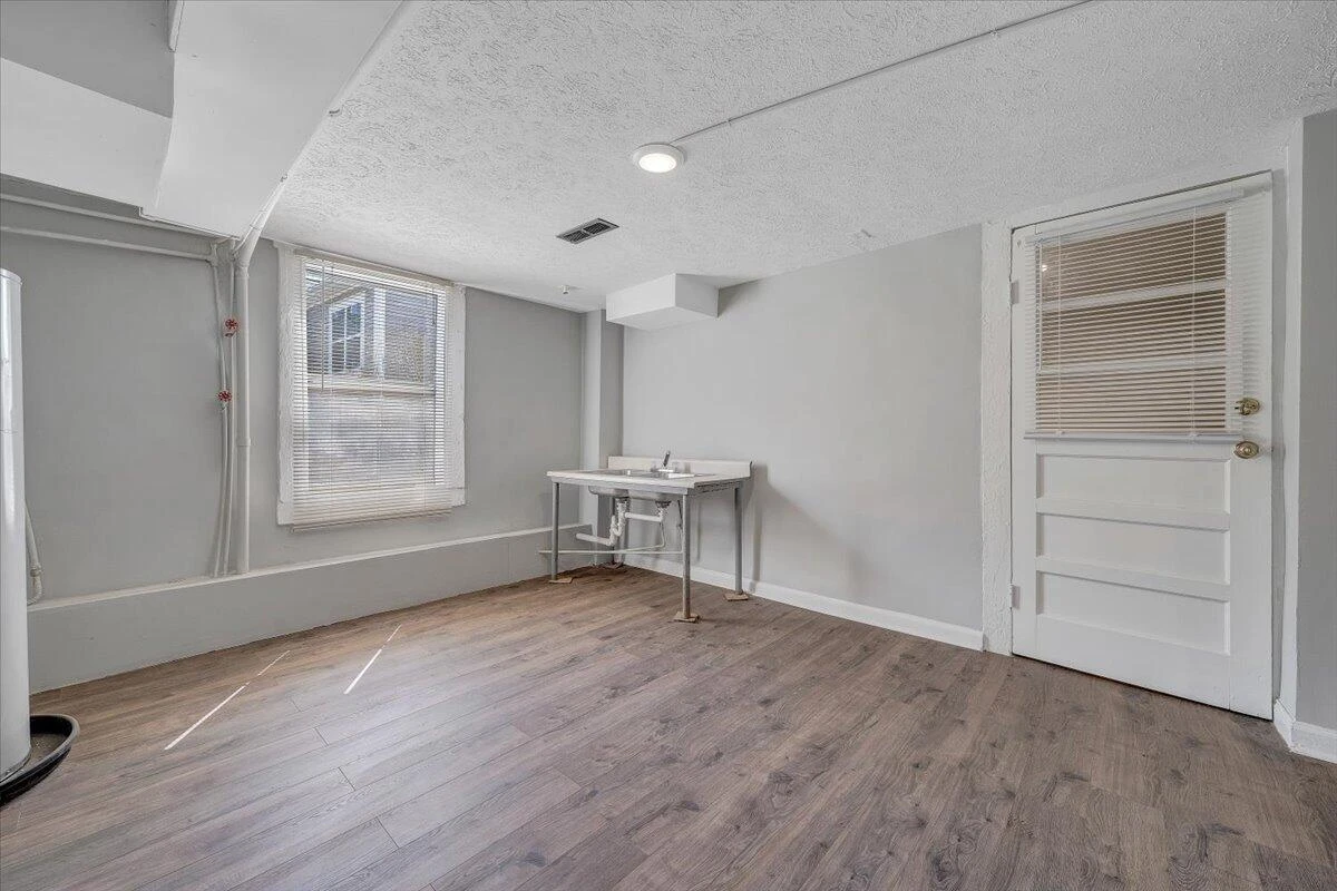 2055 Appalachian DR - Photo 41
