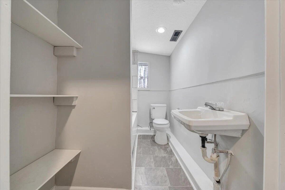 2055 Appalachian DR - Photo 43