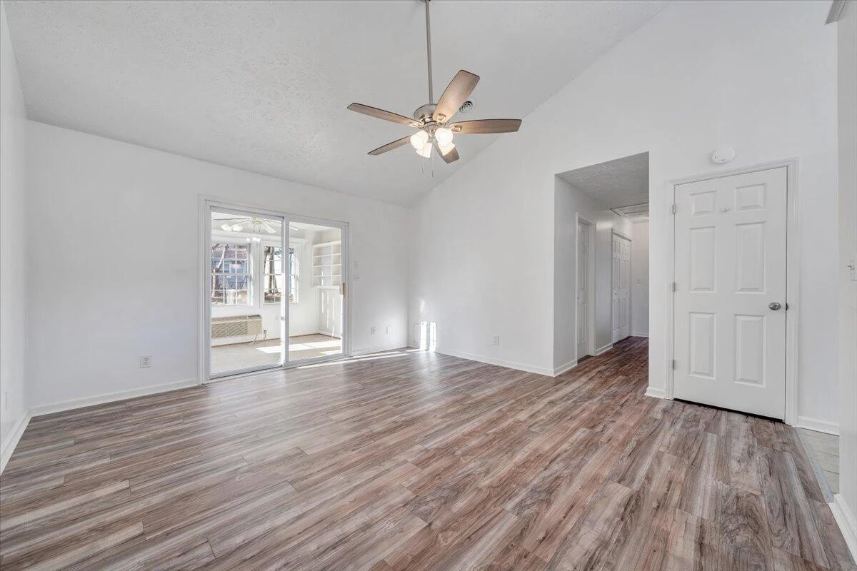 3350 Springtree DR - Photo 12