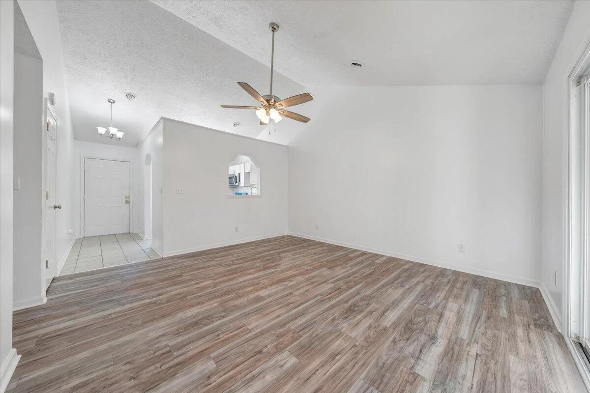 3350 Springtree DR - Photo 14
