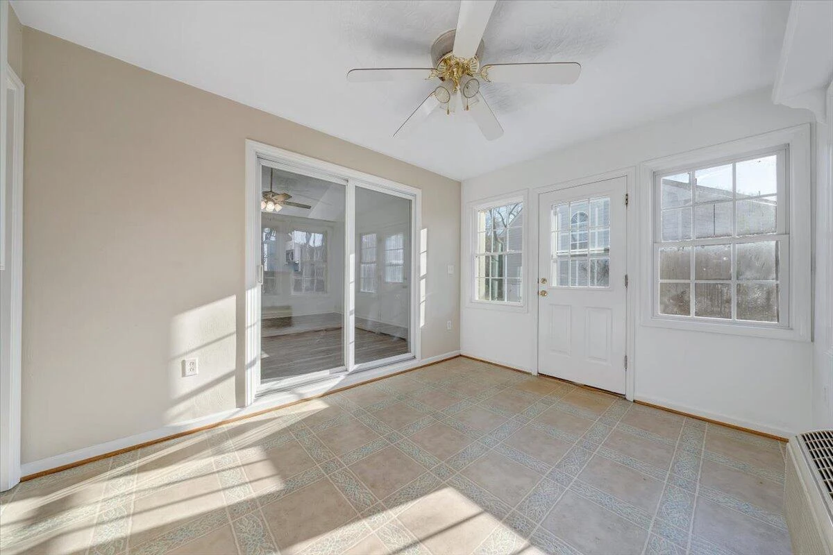 3350 Springtree DR - Photo 18