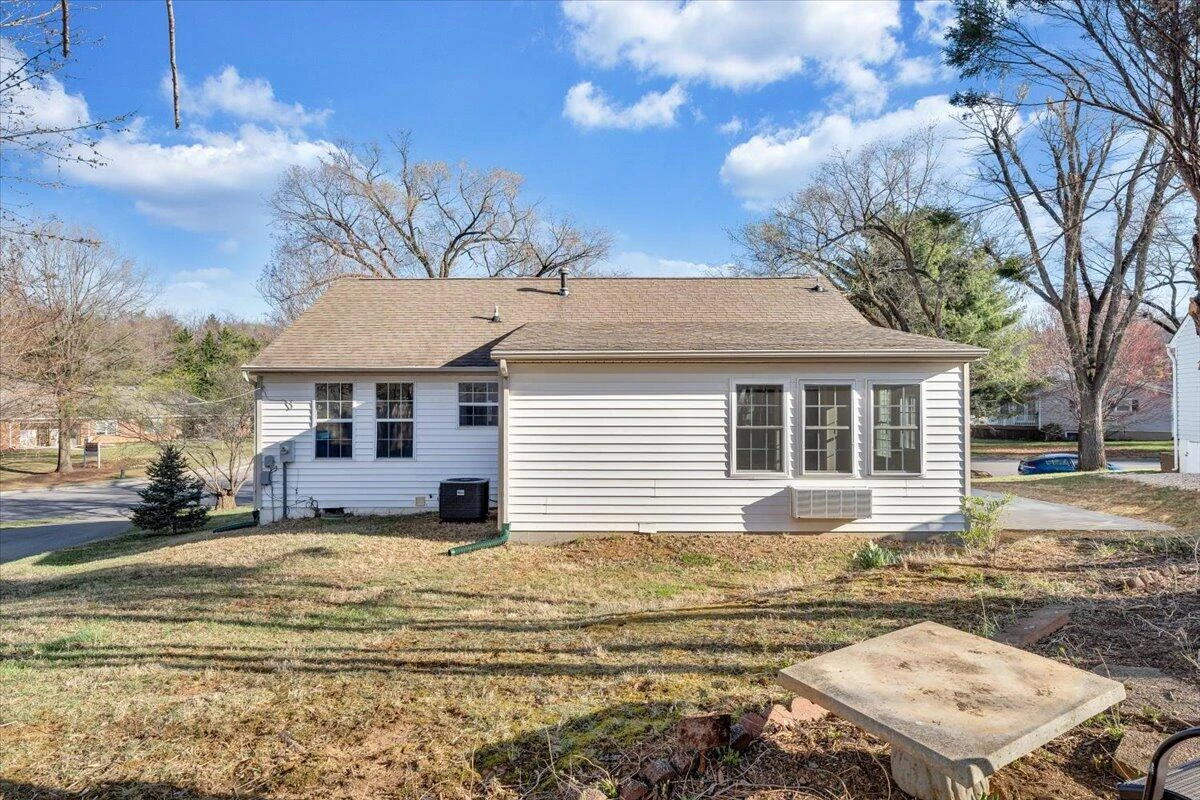 3350 Springtree DR - Photo 26
