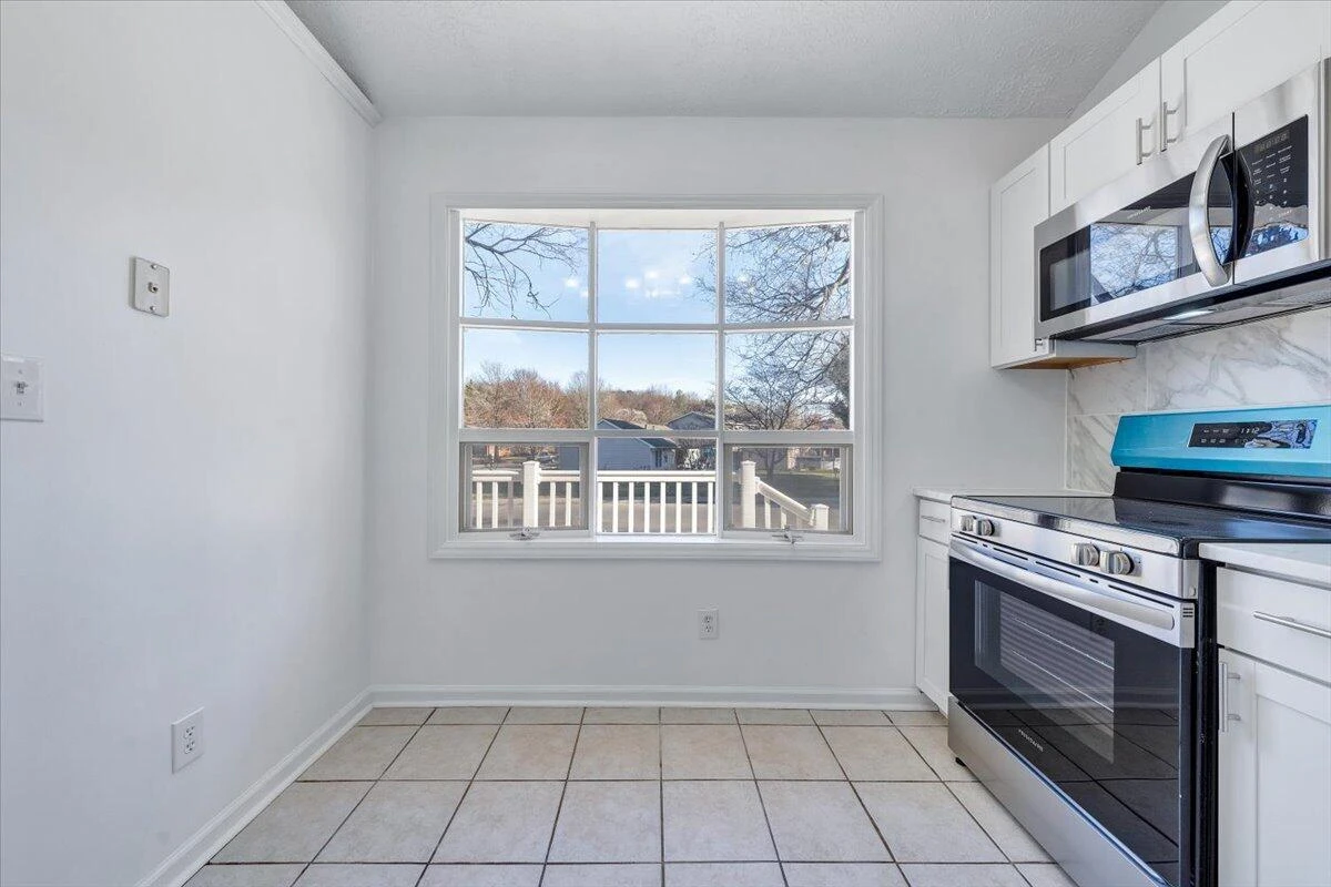 3350 Springtree DR - Photo 8