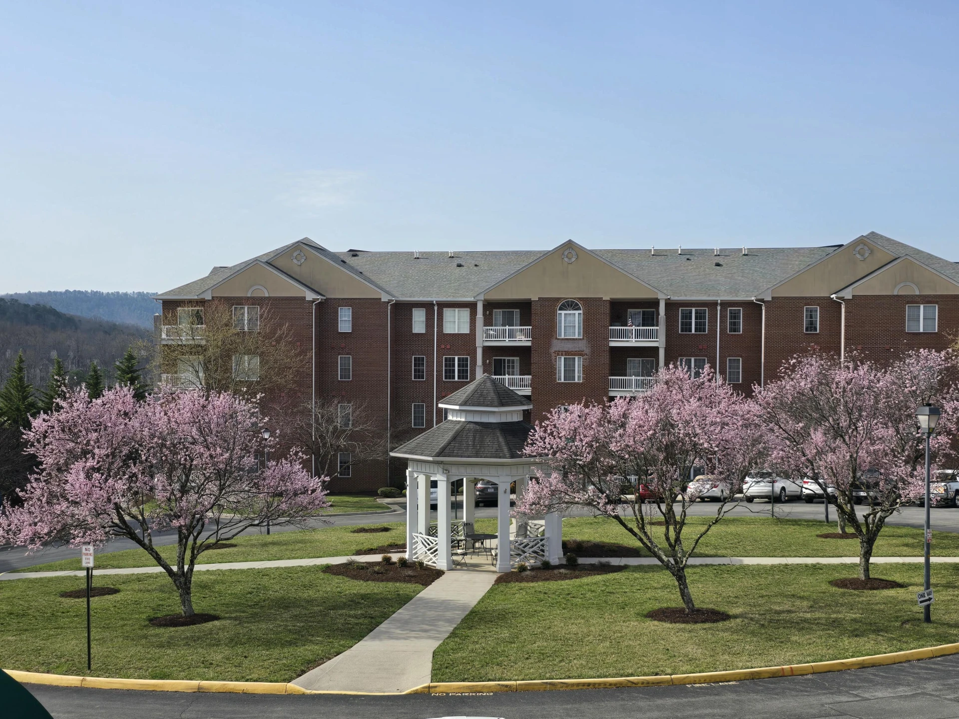 4444 Pheasant Ridge RD #201