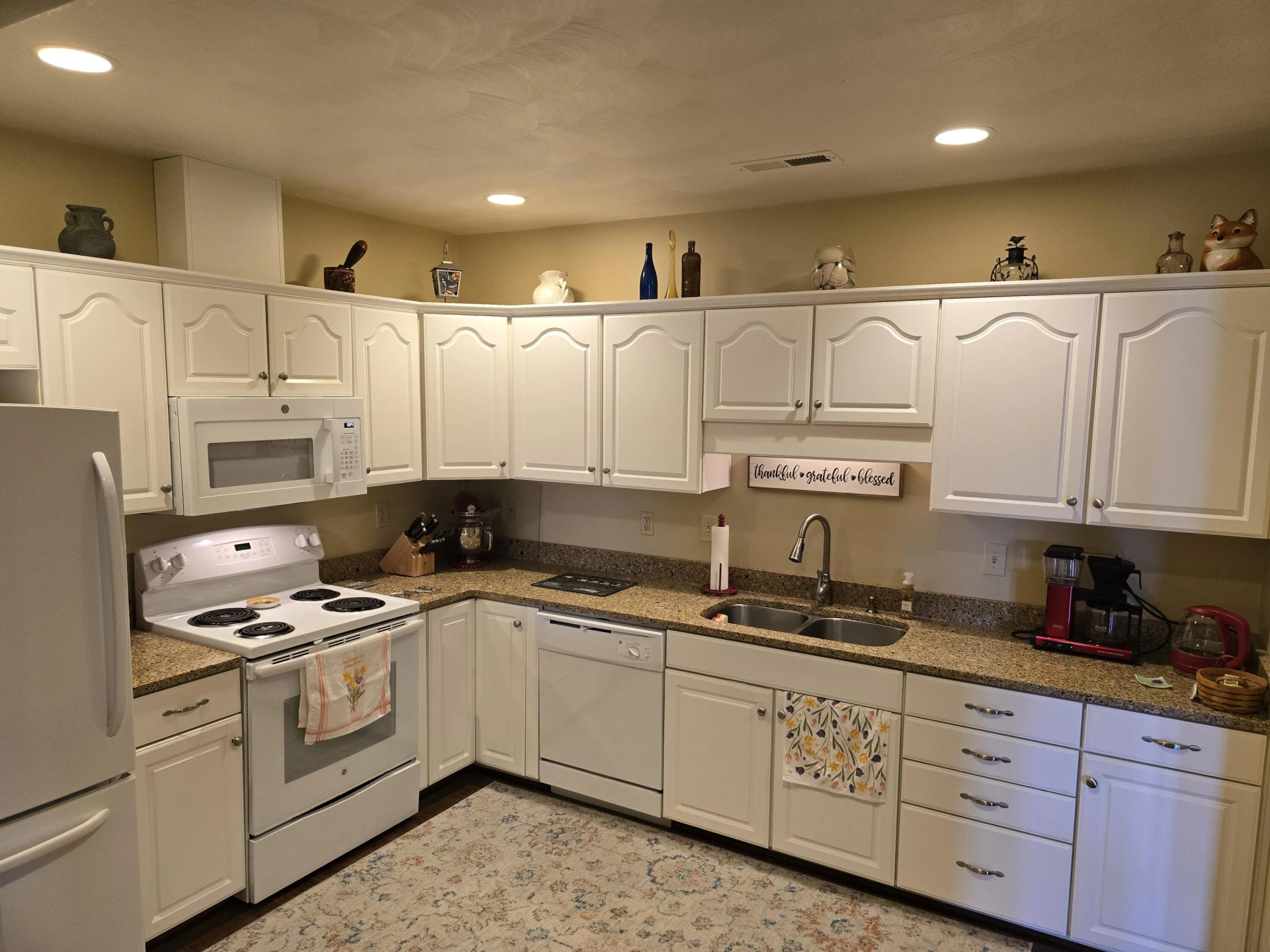 4444 Pheasant Ridge RD #201 - Photo 9