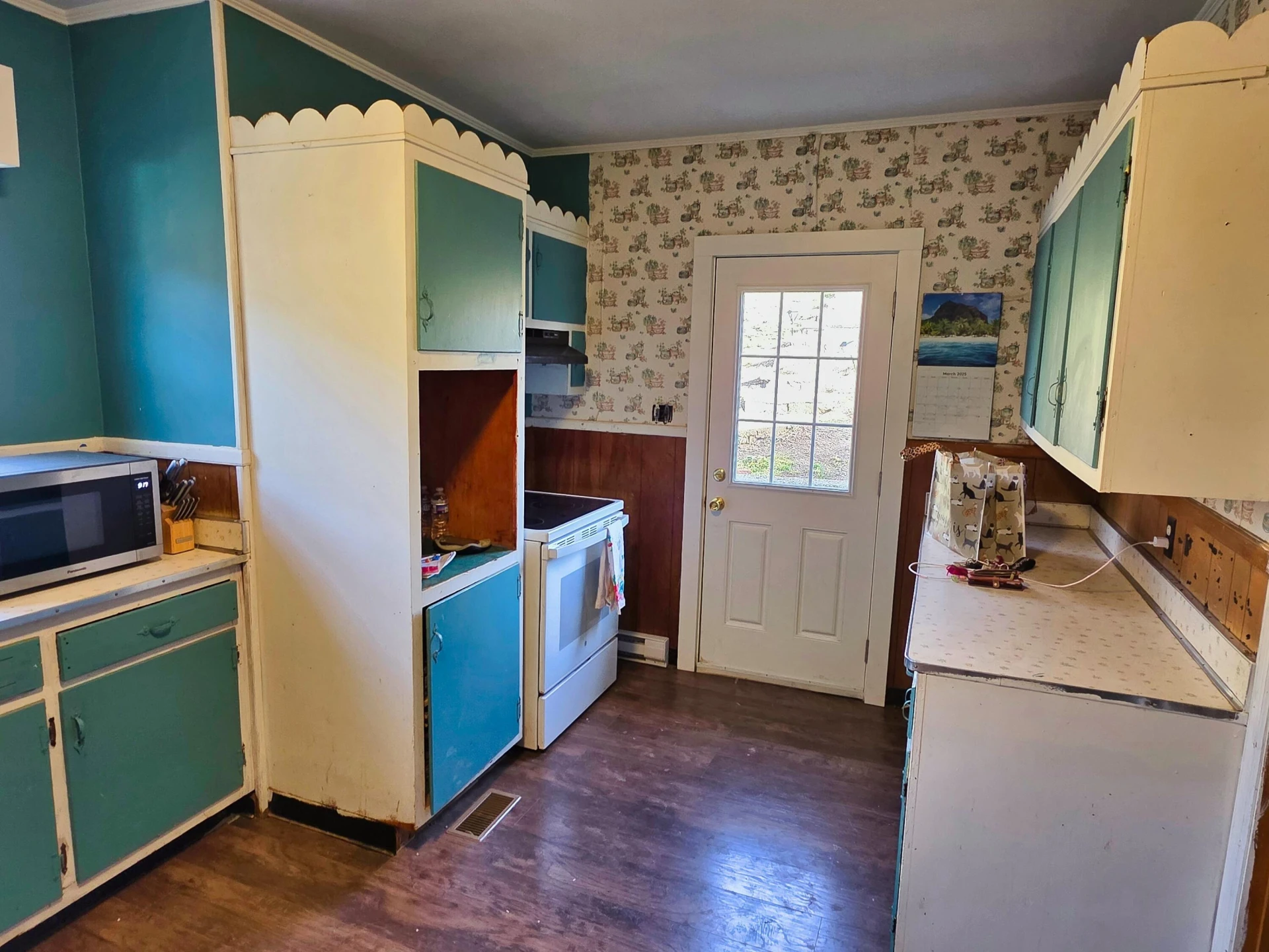 100 Pine ST - Photo 12