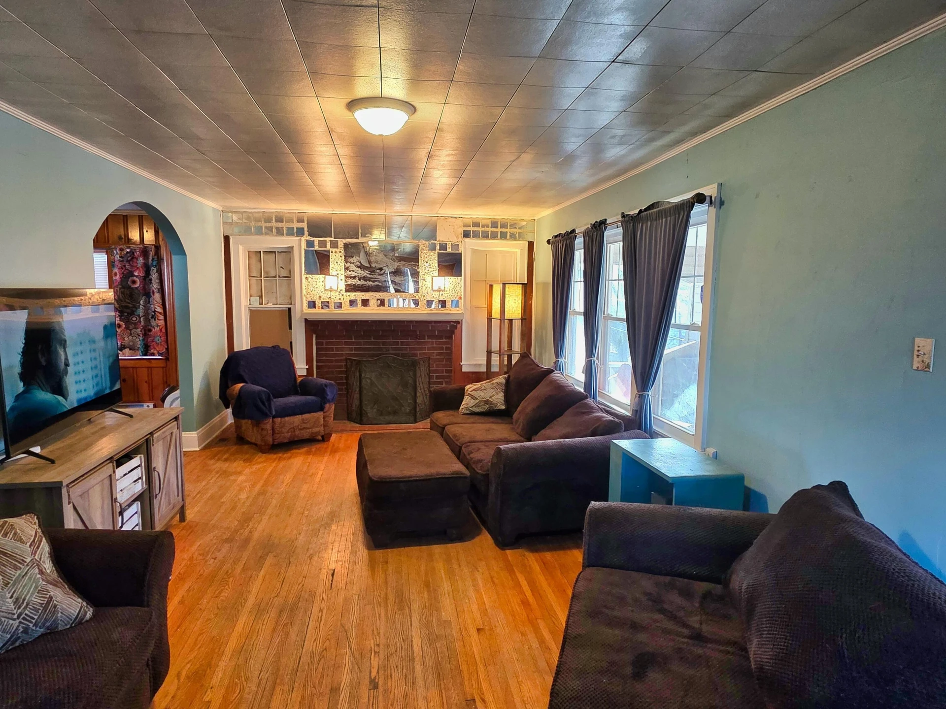 100 Pine ST - Photo 4