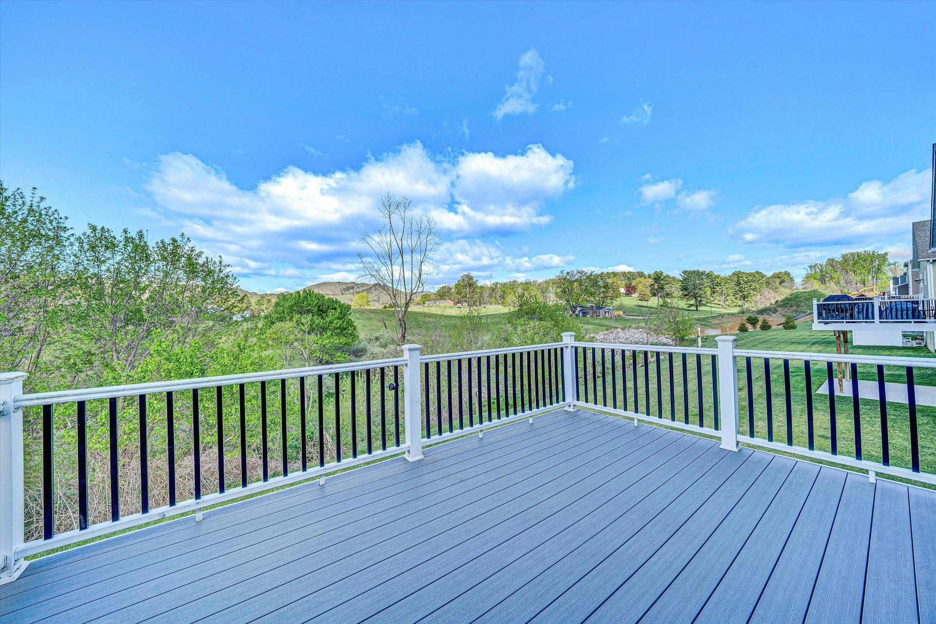 21 Sedgewood AVE - Photo 15
