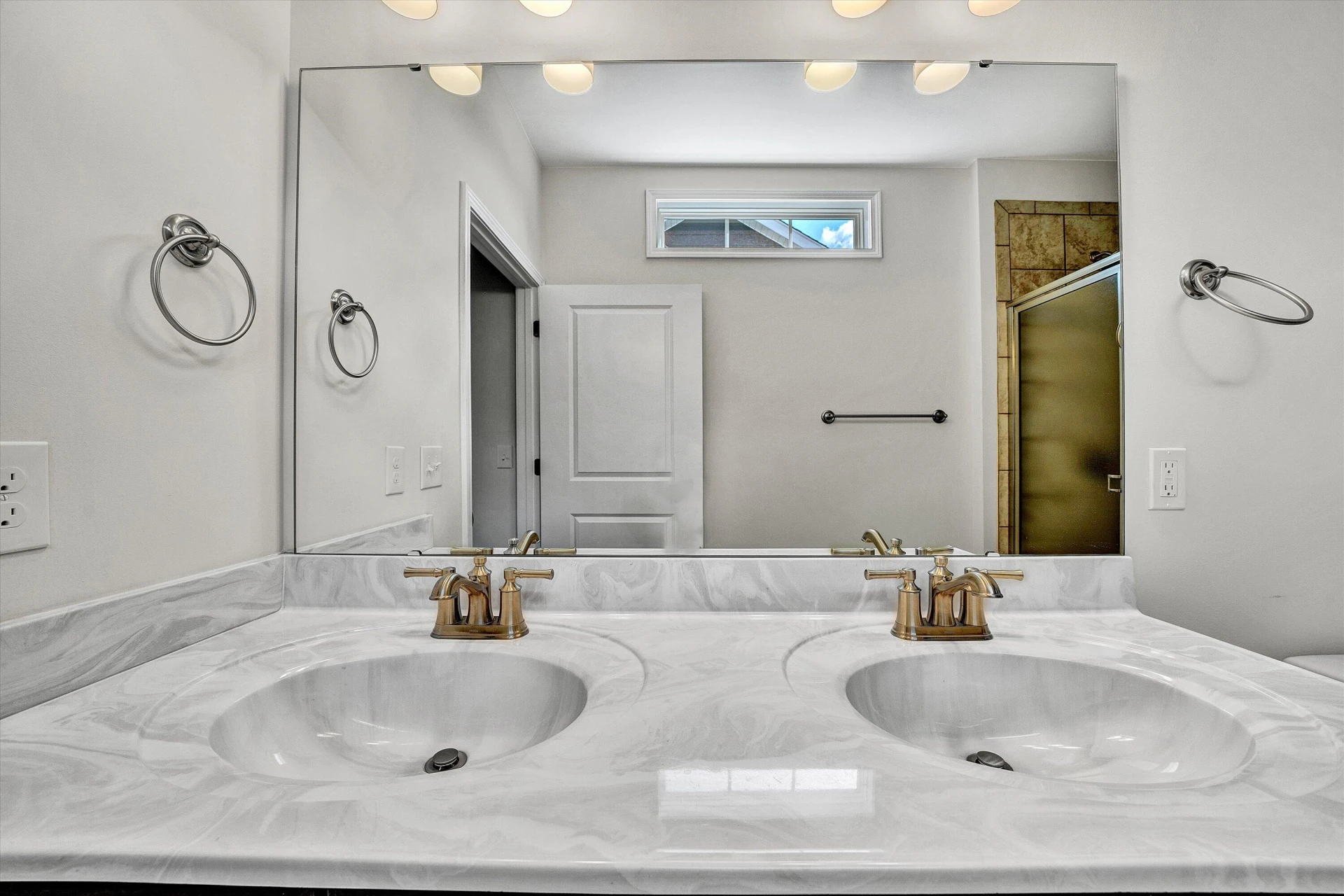 21 Sedgewood AVE - Photo 22