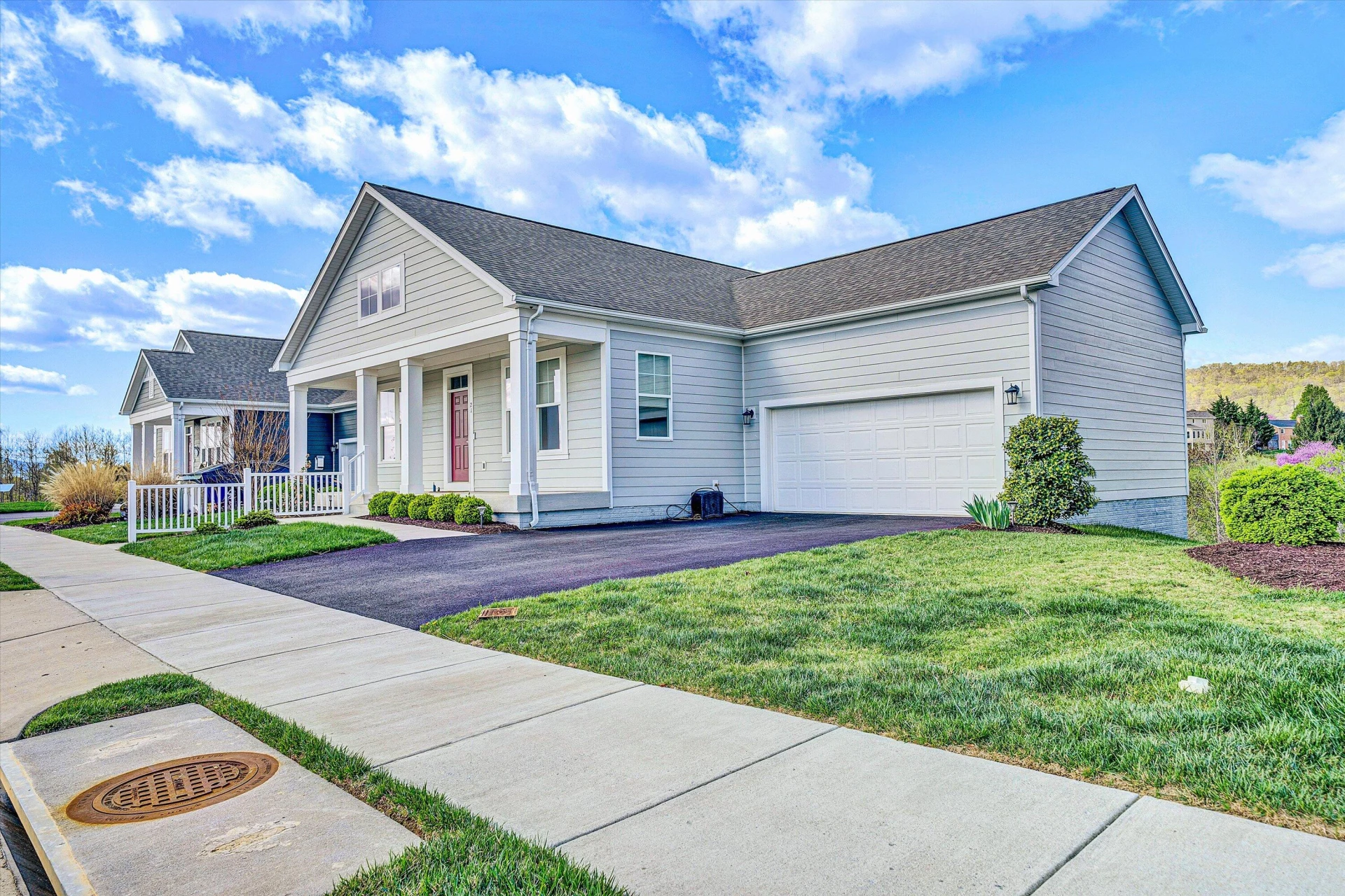 21 Sedgewood AVE - Photo 3