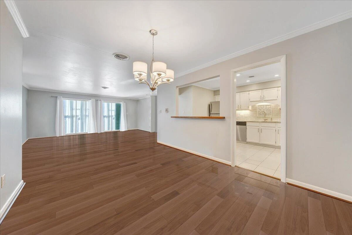 2151 Broadway AVE #9 - Photo 11